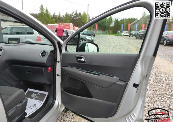 Peugeot 5008 cena 28500 przebieg: 193476, rok produkcji 2013 z Jastarnia małe 781